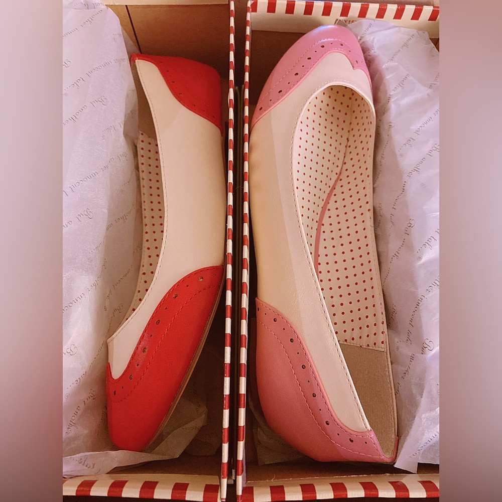 NWOT - Bait footwear - 2 flats for $30.00 (Size 10)